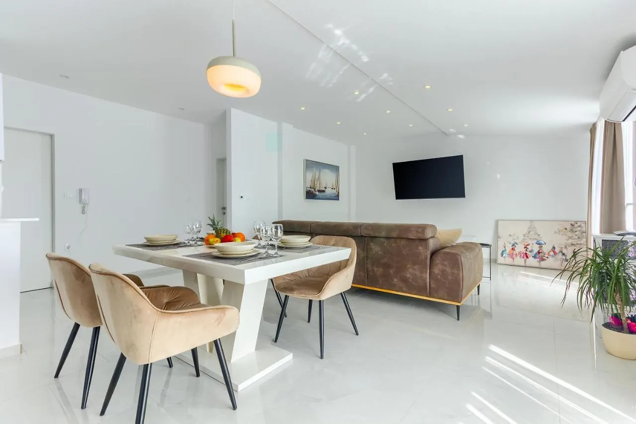 3Rd Floor Apartman Kastela Apartment